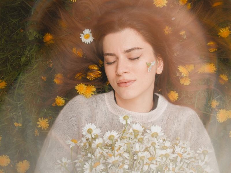 Hypnosis Through a Holistic Psychology Lens: More Than Just “Relaxation”